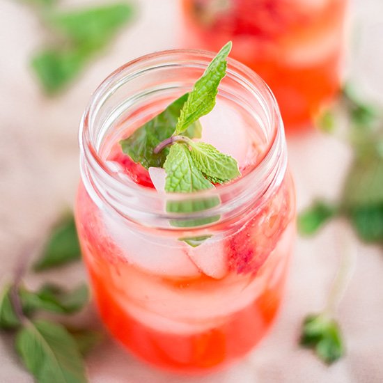 Strawberry Mint Lemonade