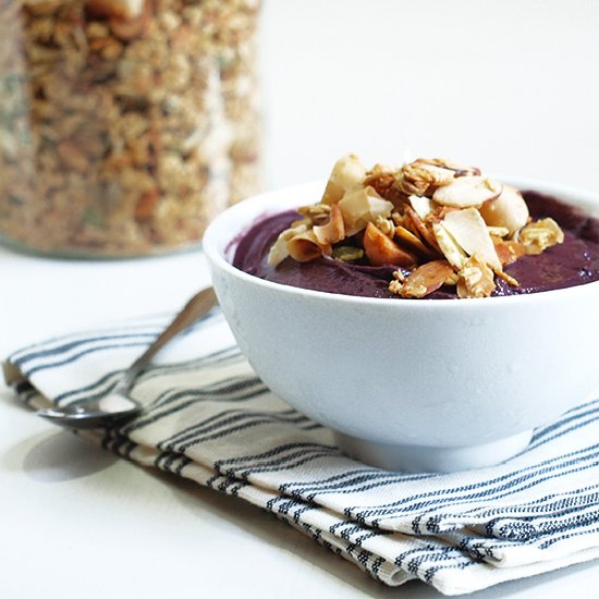 Açaí Bowl with Homemade Granola