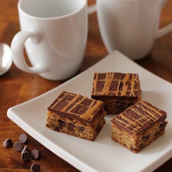 Coffee Chocolate Chip Cookie Bars