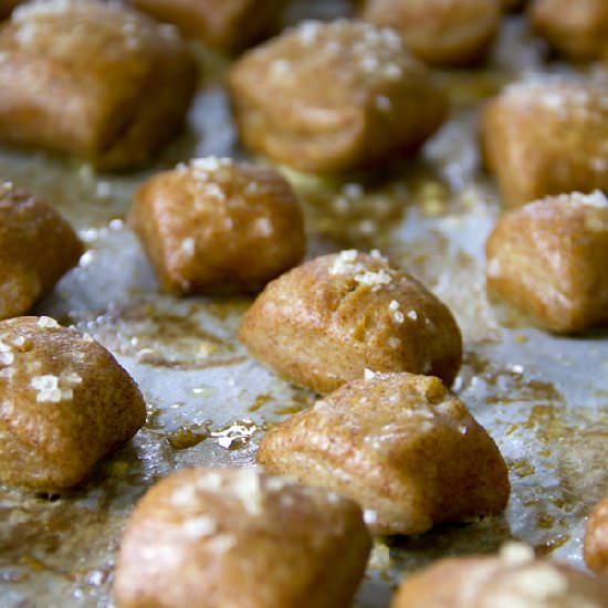 Whole Wheat Pretzel Bites