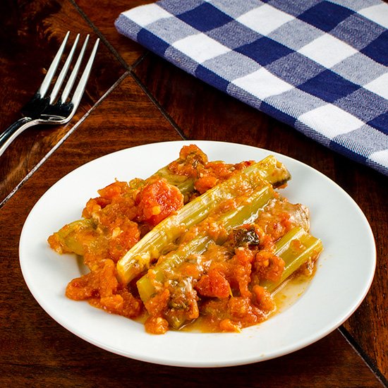 Braised Celery with Tomato