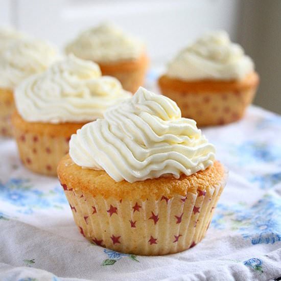 Vanilla Cupcakes