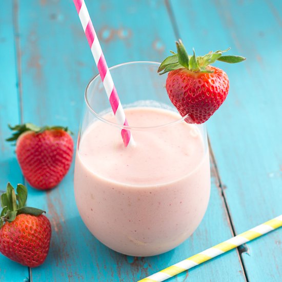 Strawberry-Peach Malted Smoothie