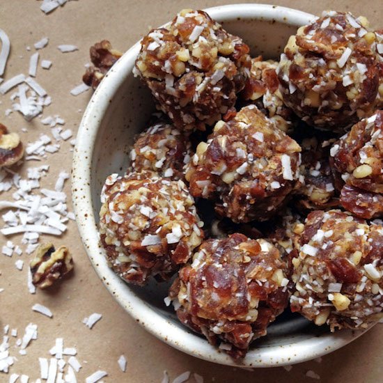 Date Nut Bites