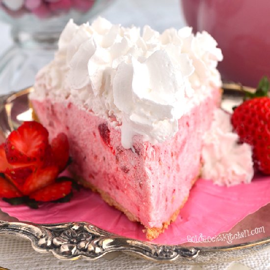 Three Step Strawberry Cream Pie