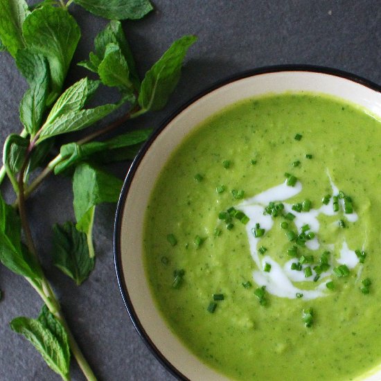 Pea Soup with Fresh Mint