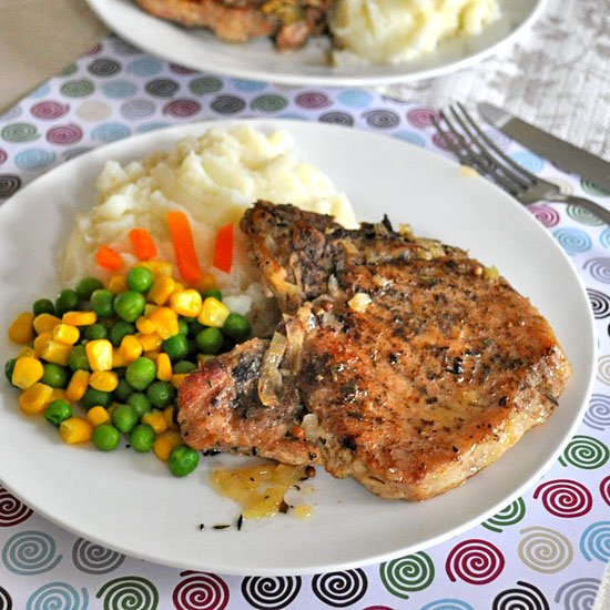 Tender Sage-Rubbed Pork Chops