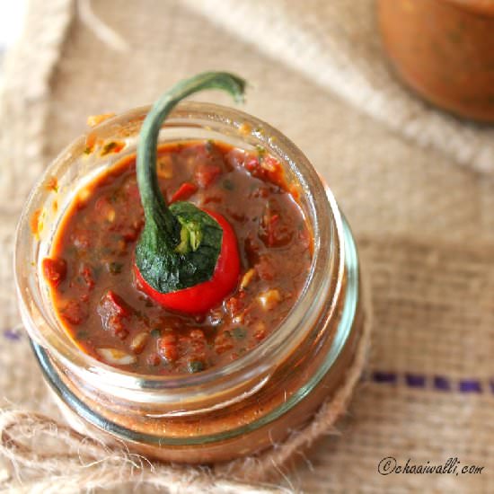 Tamarind And Chilli Chutney