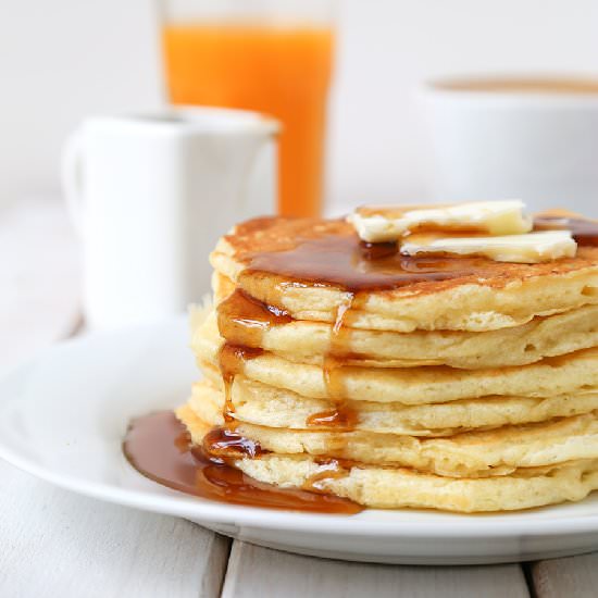 Fluffy Buttermilk Pancakes