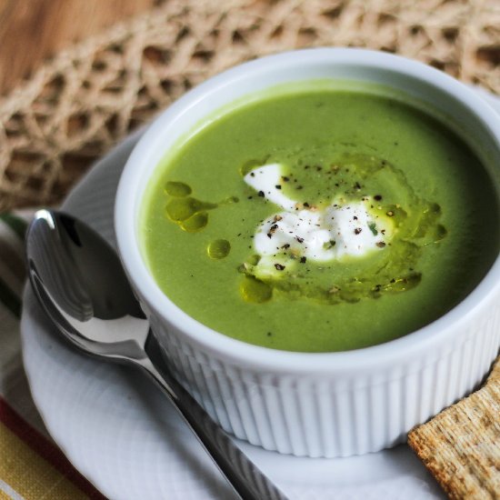 Healthy Spring Pea Soup