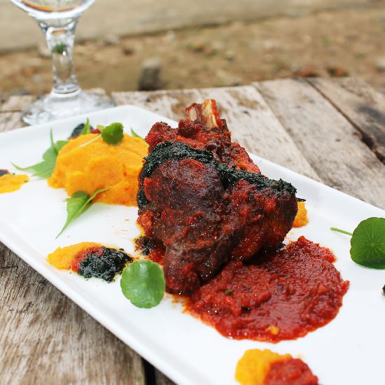 Braised Lamb Shank Tomato Spicy