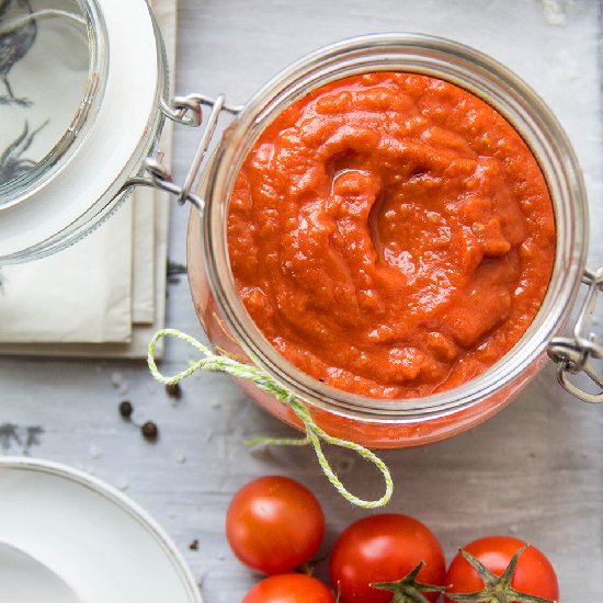 Super Simple Sugar Free Ketchup