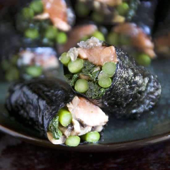 Seaweed Wrapped Seared Salmon Rolls