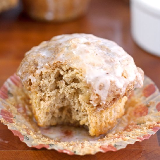 Vanilla Bean Coffeecake Muffins