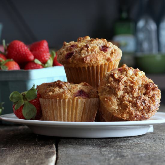 Strawberry Streusel Muffins