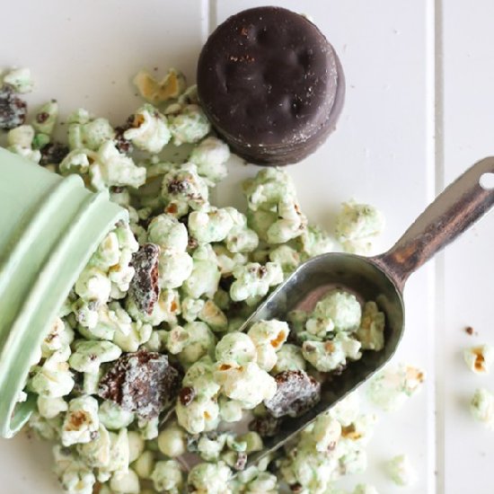 White Chocolate Thin Mint Popcorn