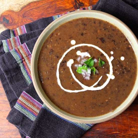 Slow Cooker Black Bean Soup