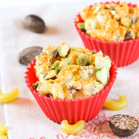 Cauliflower Mac and Cheese Muffins