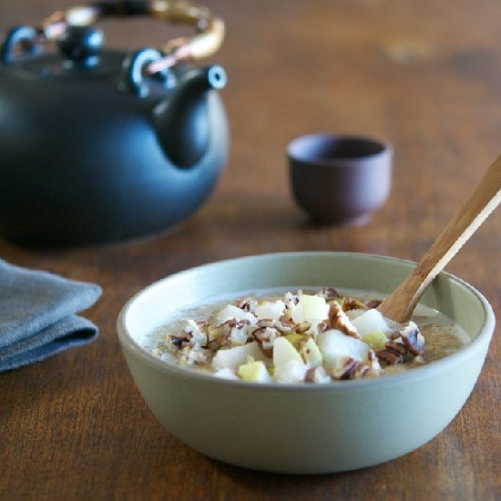 Amaranth Porridge with Asian Pears