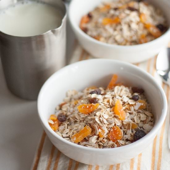 Homemade Raw Muesli