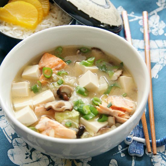 Simple Miso Soup with Salmon