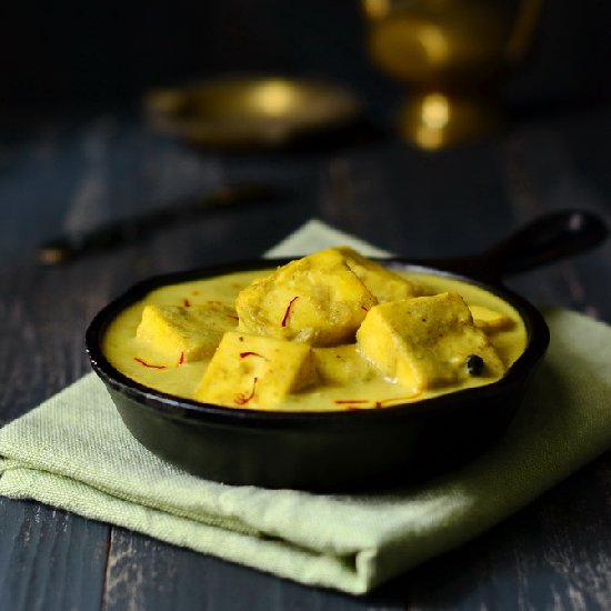 Paneer in Pistachio Gravy