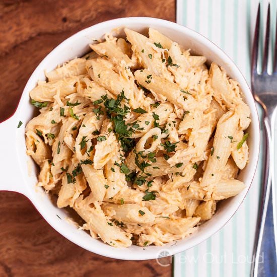 Buffalo Chicken Pasta Sriracha