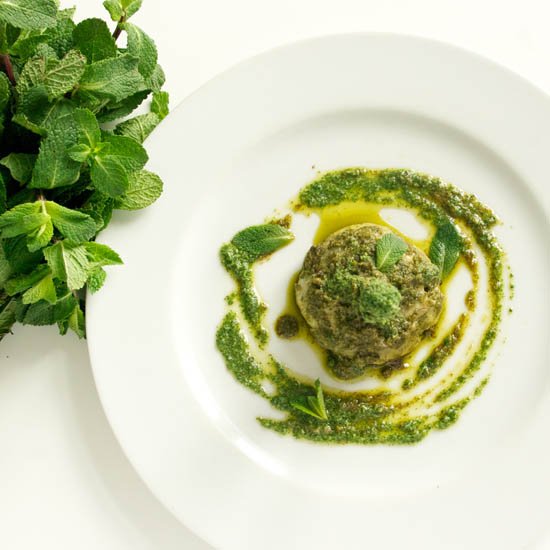 Artichokes with Mint & Garlic Pesto