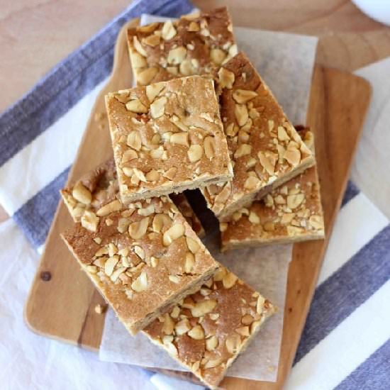 Salted Peanut Blondies