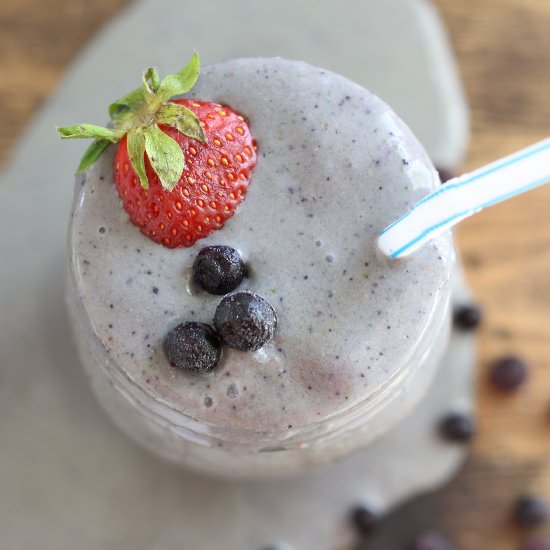 Peanut Butter and Jelly Smoothie