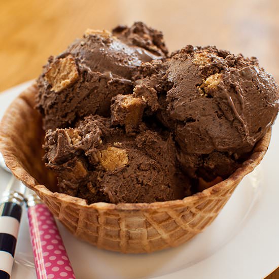 Peanut Butter Chocolate Ice Cream