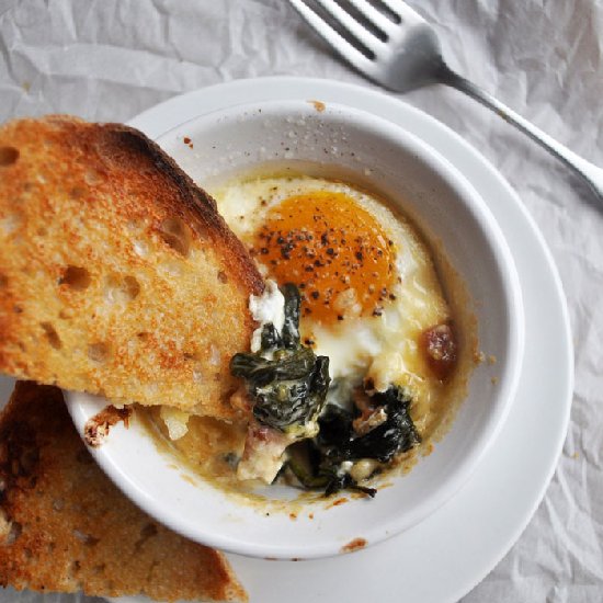 Creamy Baked Eggs & Spinach