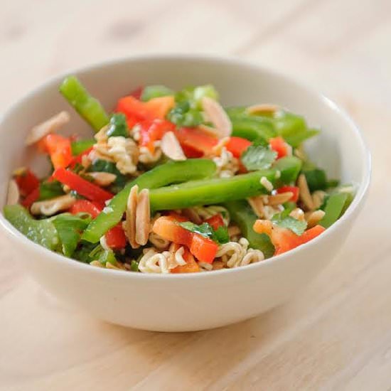 Pepper Salad with Ramen