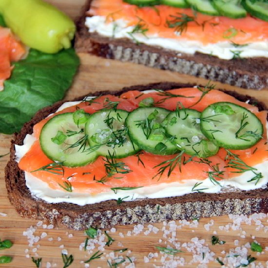 Smoked Salmon Sandwich