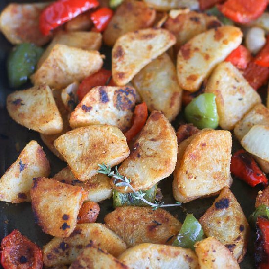 Crispy Baked Potatoes Onions/Pepper