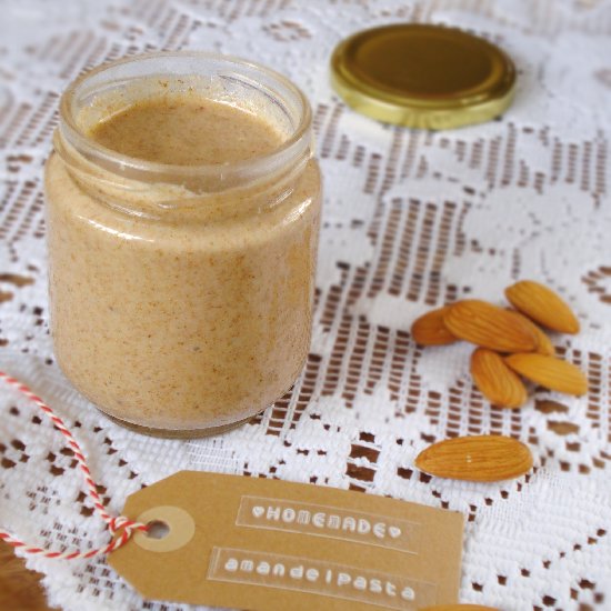 One-Ingredient Almond Butter