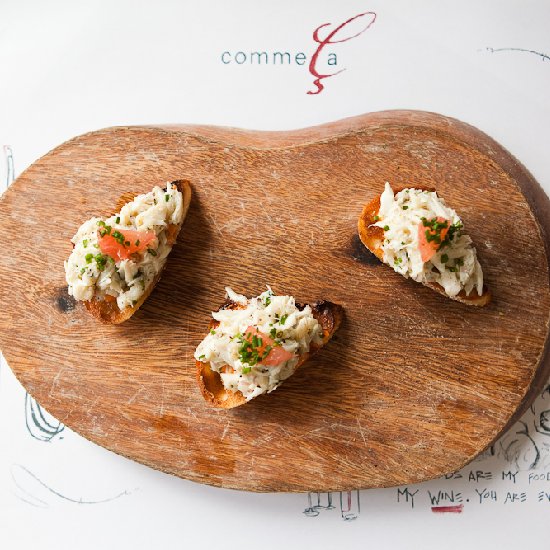 Blue Crab Toast with Harissa Aioli