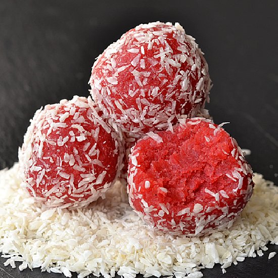 Strawberry Cake balls