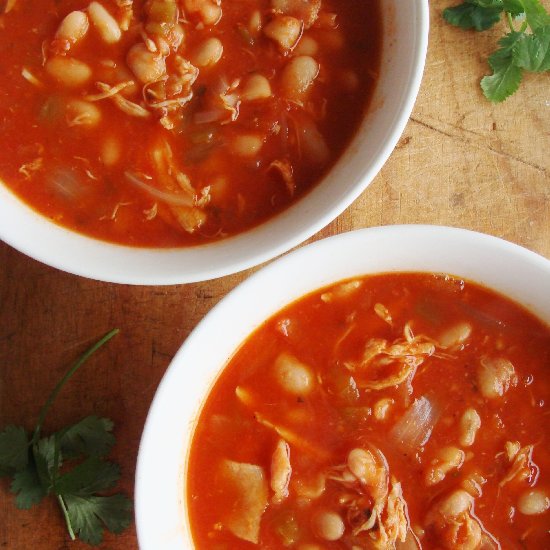 Smoky chicken chili