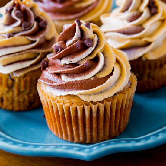 Chocolate Peanut Butter Cupcakes