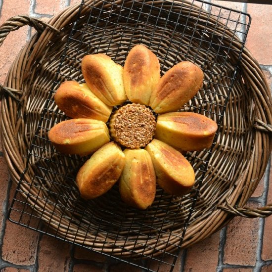 Sunshine Corn Bread