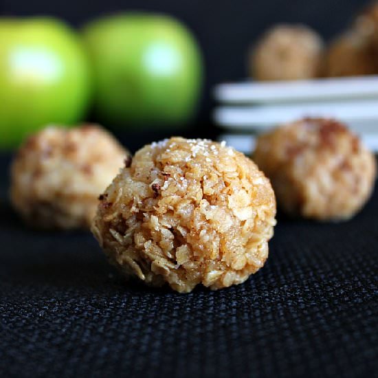 Apple Crisp No-Bake Cookies