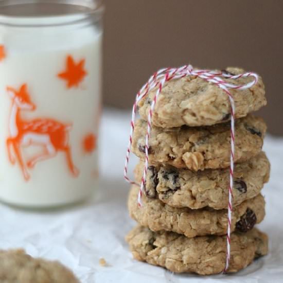 Six-Spice Oatmeal Raisin Cookies