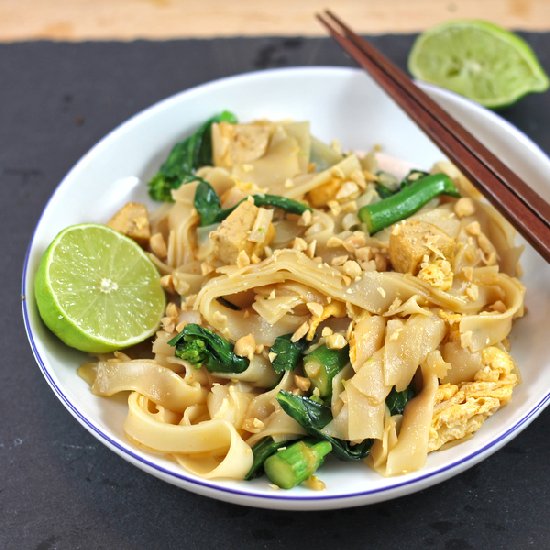 Tofu and Kai Lan Flat Rice Noodle