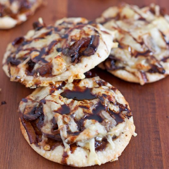 Guinness Caramelized Onion Pizzette