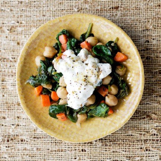 Chickpea Sauté with Greek Yogurt