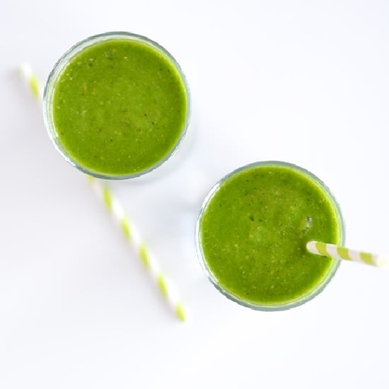 Apple Kiwi Green Smoothies