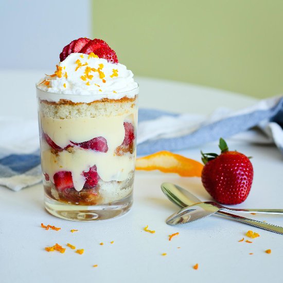 Layered Strawberry Rhubarb Trifle