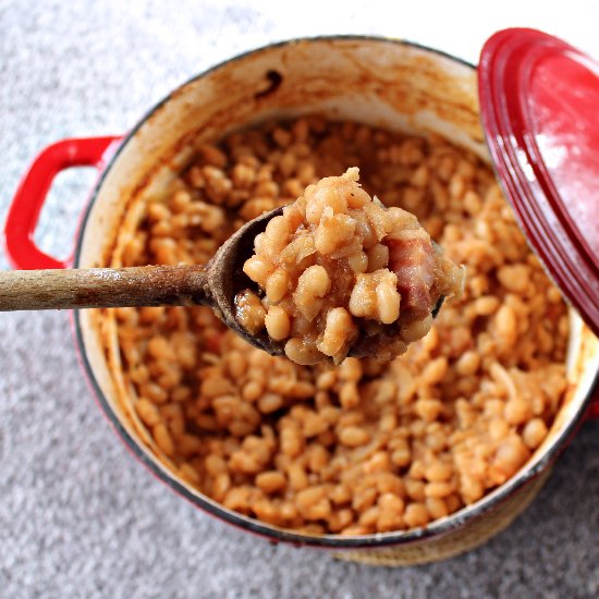 Quebec Maple Baked Beans