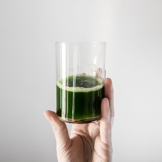 How to make wheatgrass juice